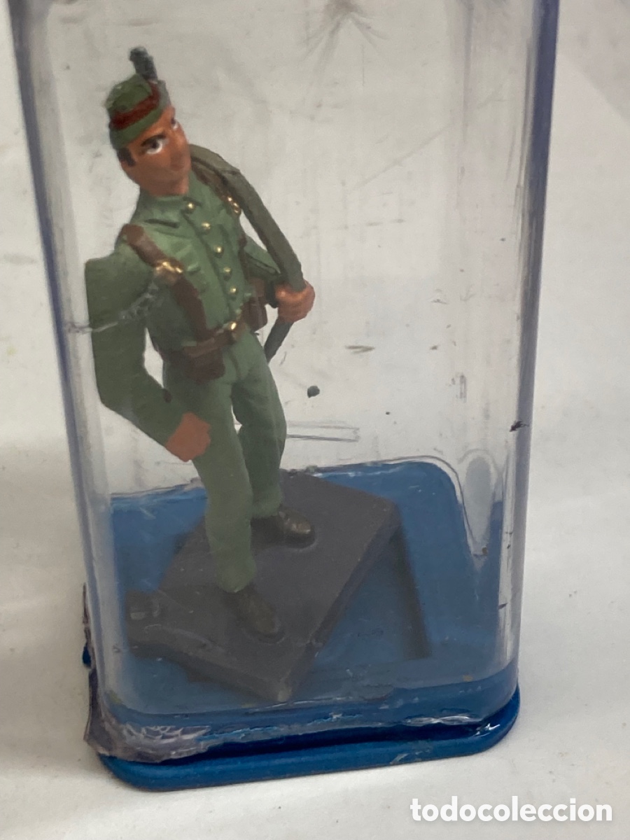 Altes Spielzeug: Soldadito de plomo en cajita