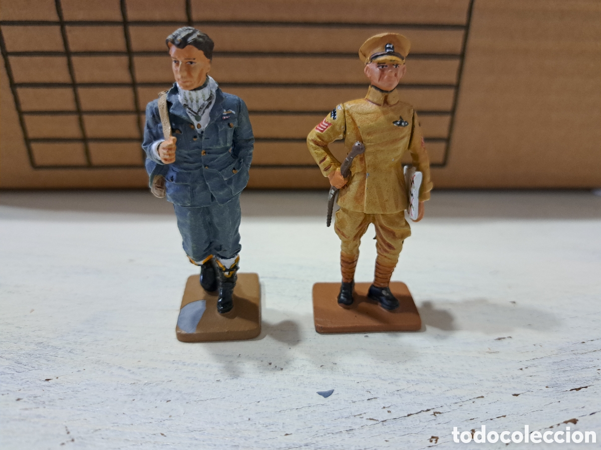 Altes Spielzeug: Figuras de plomo dos militares