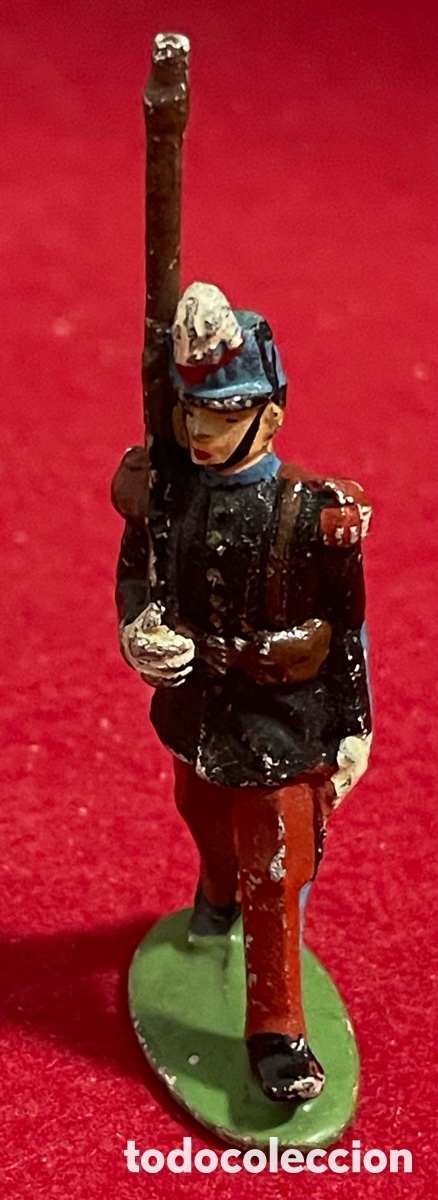 Giochi Antichi: Antiguo soldado de plomo, pintado.