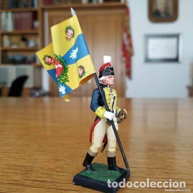 Jeux Anciens: SOLDADO DE PLOMO - ALYMER 54 MM - Abanderado Reg. &rdquo;Von Riedesel&rdquo; de Brunswick en Am&eacute;rica 1776 - 54MM