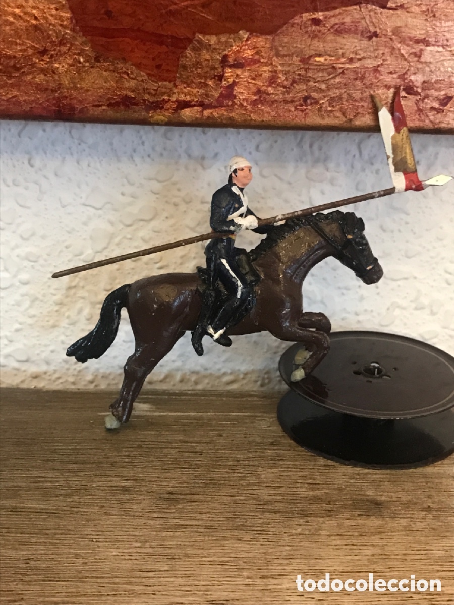 Juguetes Antiguos: Lancero britanico de plomo