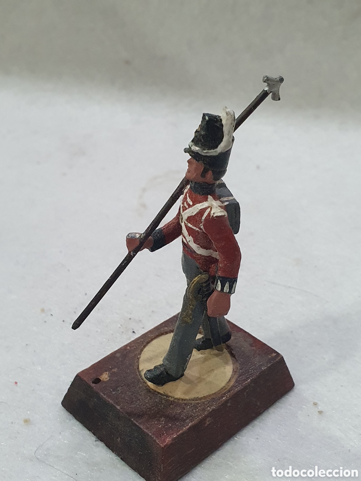 Altes Spielzeug: Soldado de plomo Alymer. (L5)