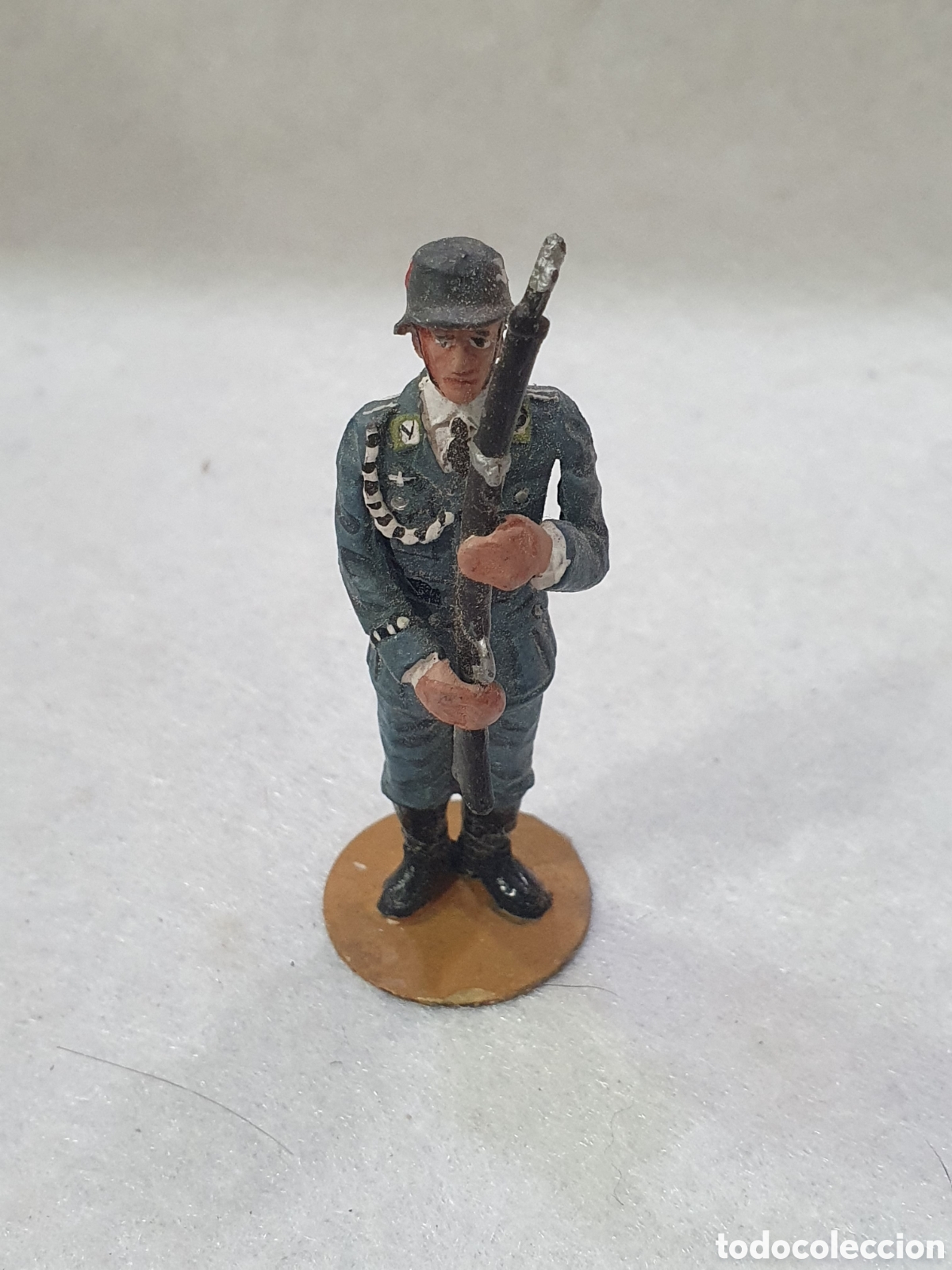 Altes Spielzeug: Soldado de plomo Alymer. (L5)