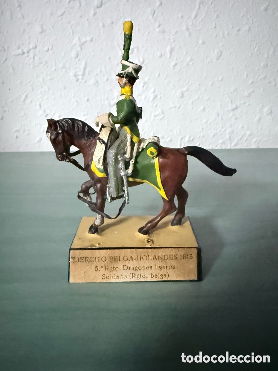 Altes Spielzeug: Soldado a caballo Jos&eacute; Almirall 54MM
