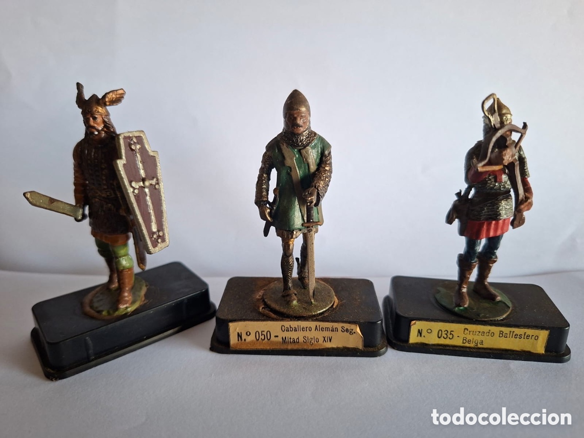 Juguetes Antiguos: Soldados medievales ALYMER 54CM