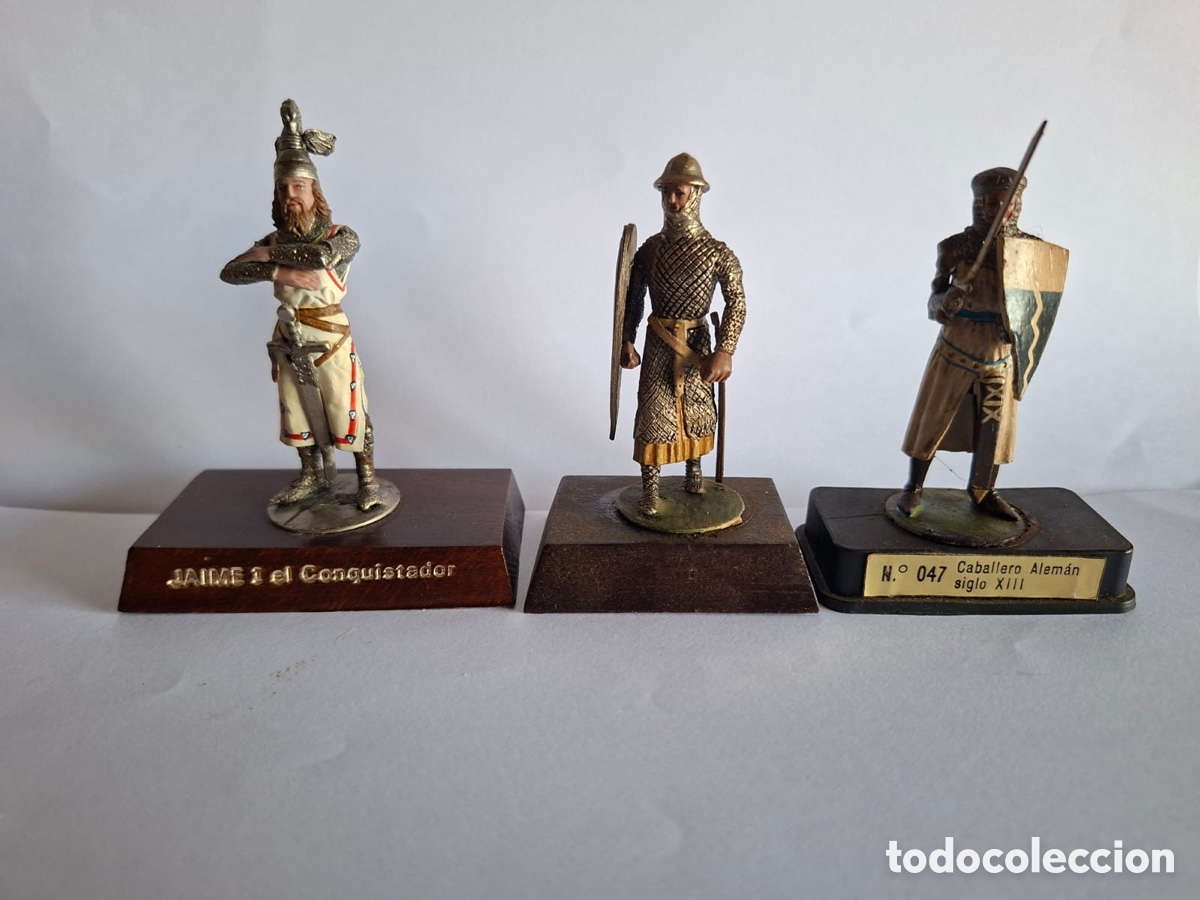 Jeux Anciens: Soldados medievales ALYMER 54CM