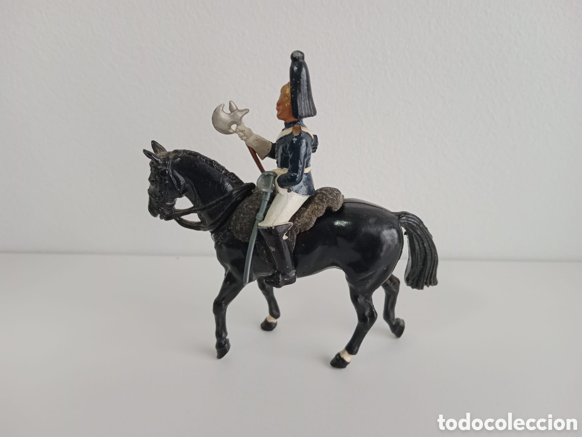Juguetes Antiguos: Figura de un soldado de plomo a cavallo