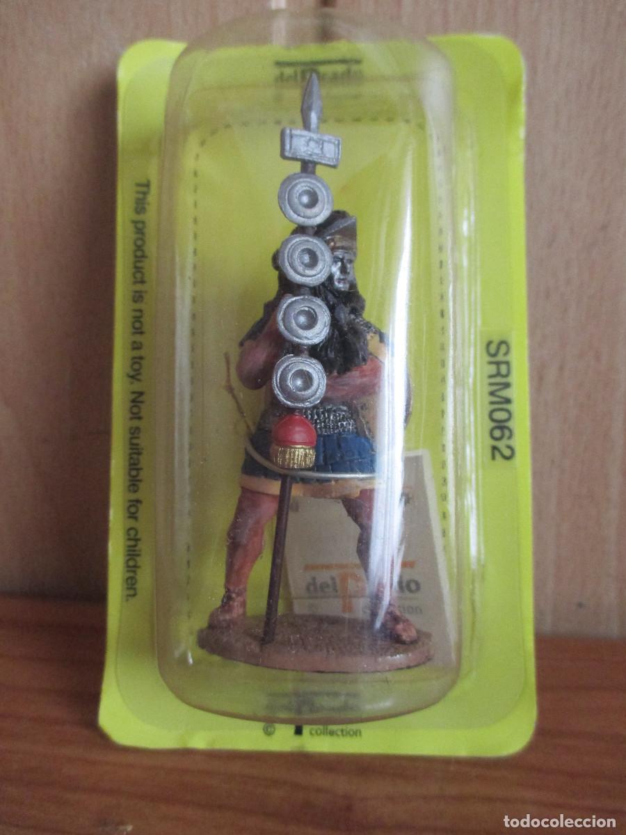 Juguetes Antiguos: DEL PRADO: COLECCION ENEMIGOS DE ROMA: SOLDADO SIGNIFER LEGIO XIV GERMINA , 1/32