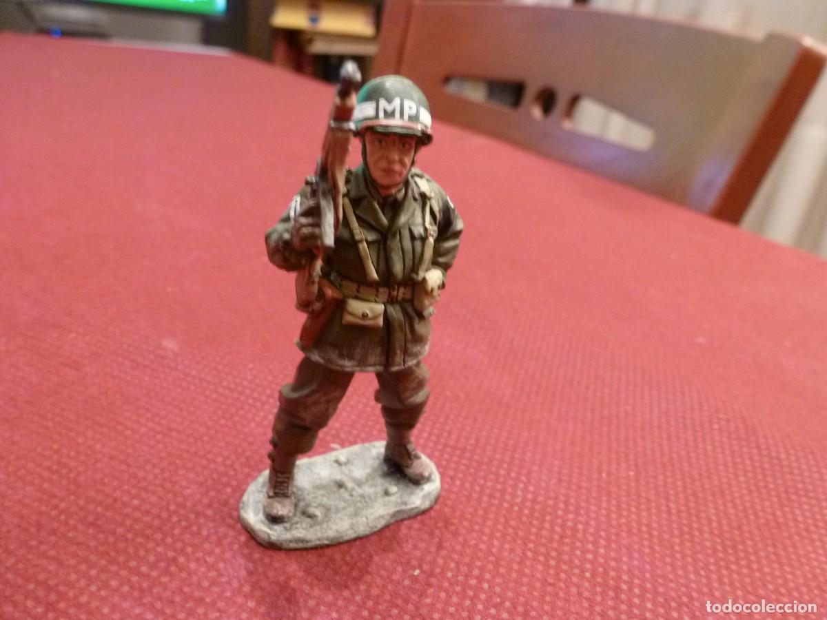 Juguetes Antiguos: KING&COUNTRY-ESCALA 1/30-METAL PAINTED.POLICIA MILITAR U.S.A. II GUERRA MUNDIAL EN EUROPA