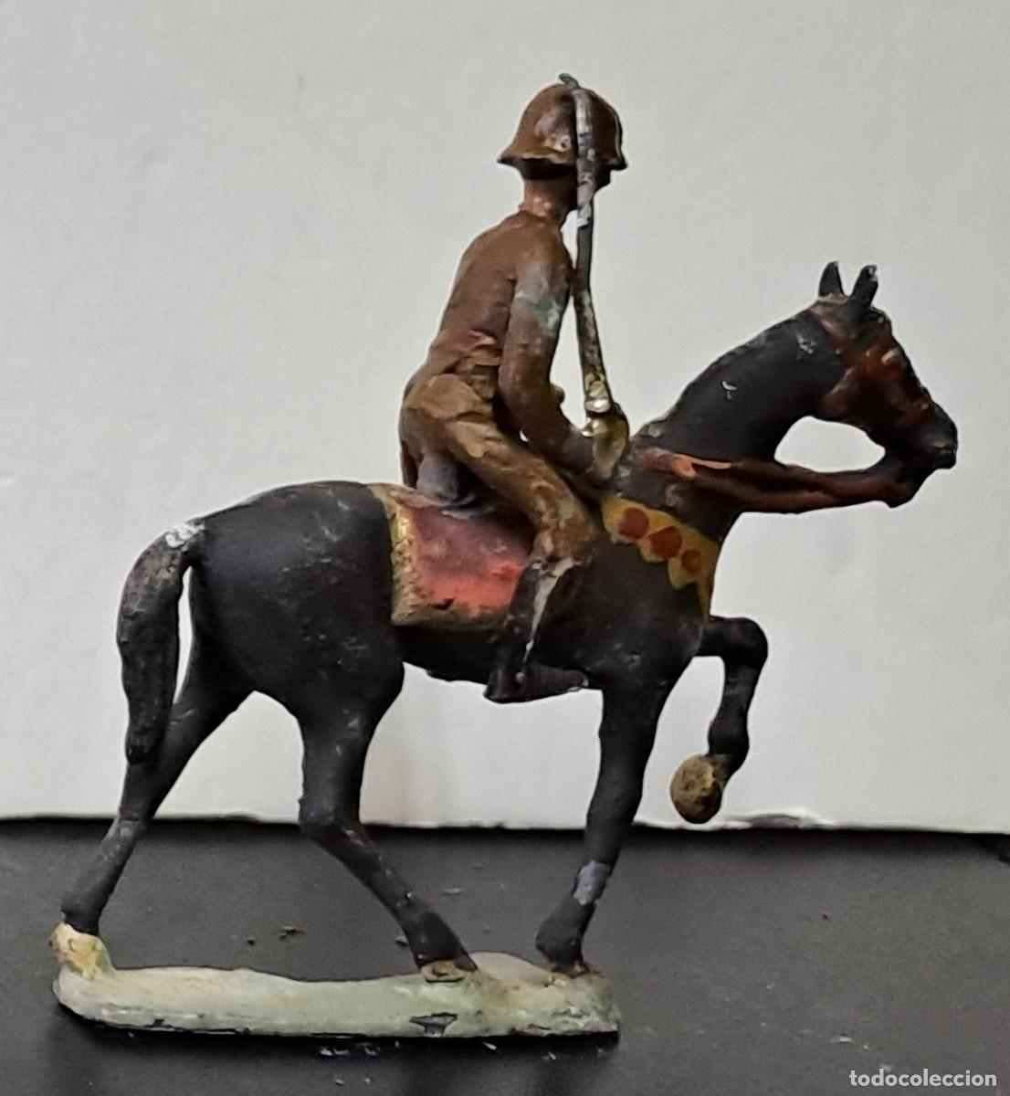 Juguetes Antiguos: SOLDADO DE PLOMO MONTADO A CABALLO A&Ntilde;OS 30 DE CASANELLAS, PINTADO A MANO. SOLDADOPLOM-22