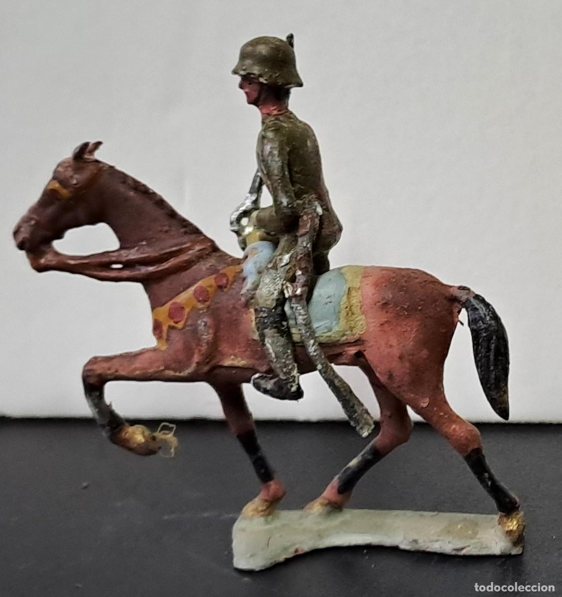 Juguetes Antiguos: SOLDADO DE PLOMO MONTADO A CABALLO A&Ntilde;OS 30 DE CASANELLAS, PINTADO A MANO. SOLDADOPLOM-32