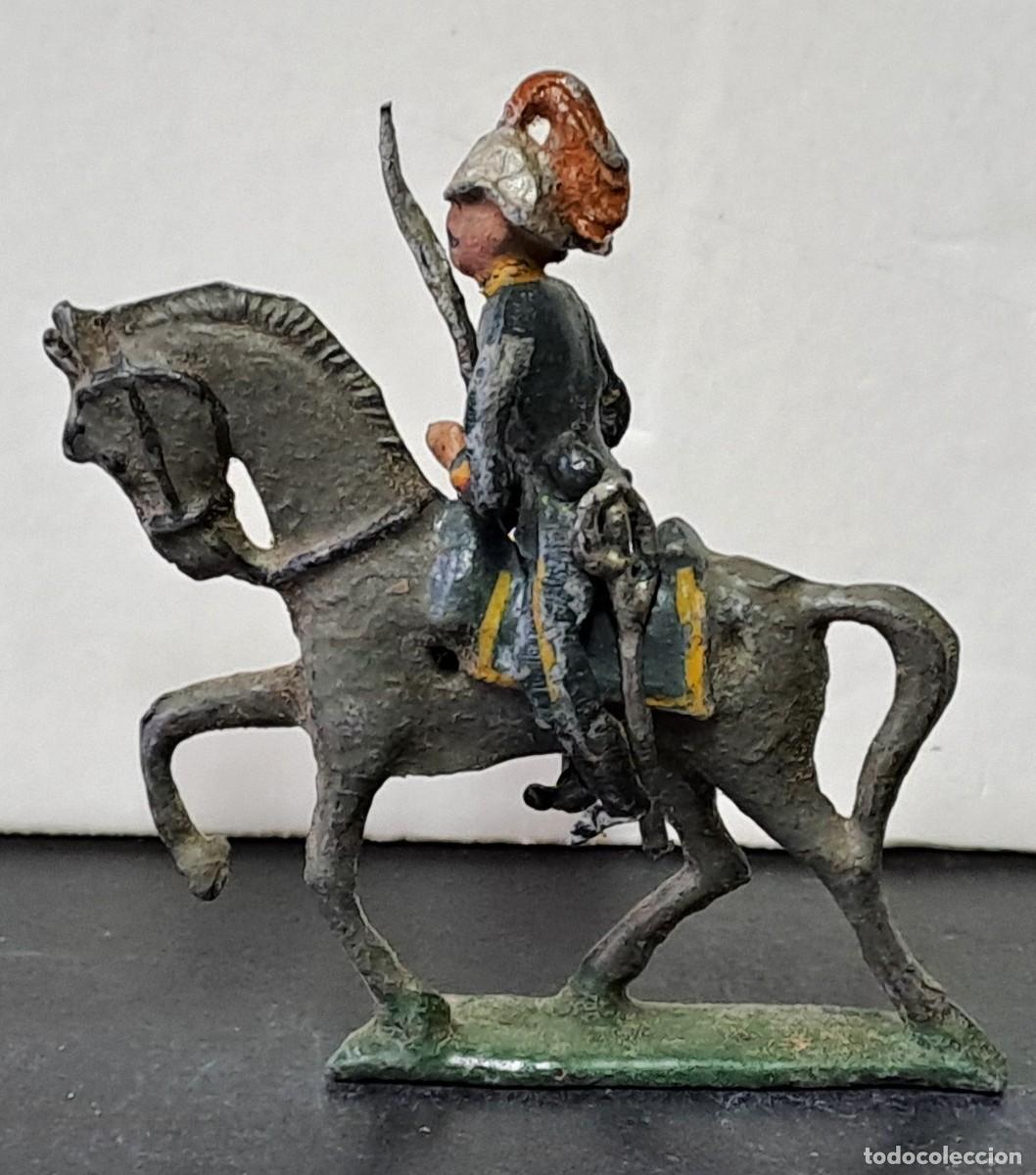 Juguetes Antiguos: SOLDADO DE PLOMO MONTADO A CABALLO A&Ntilde;OS 30 DE CASANELLAS, PINTADO A MANO. SOLDADOPLOM-40