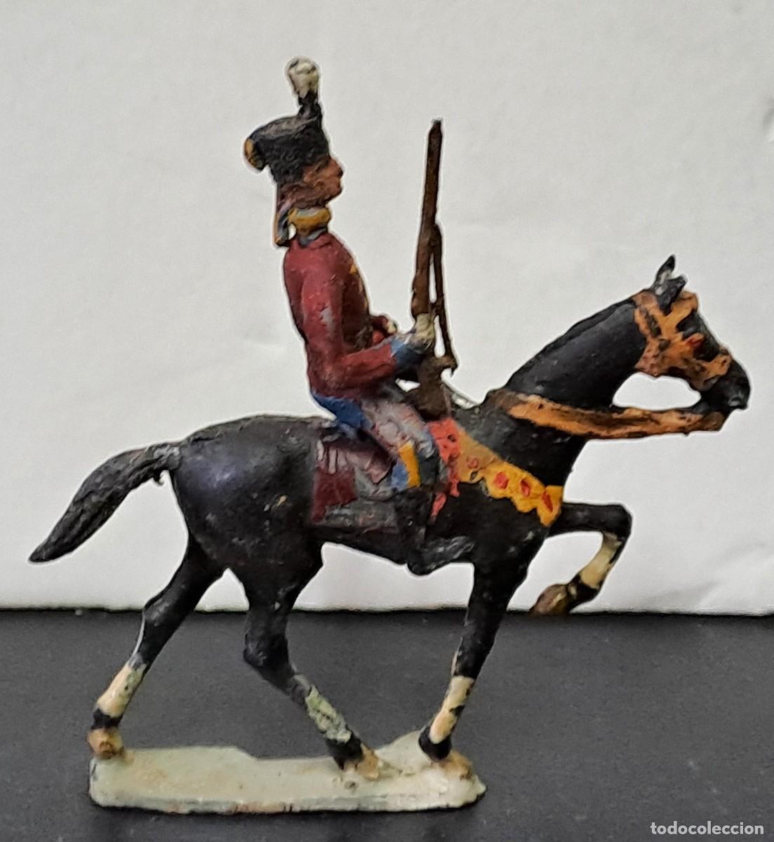 Juguetes Antiguos: SOLDADO DE PLOMO MONTADO A CABALLO A&Ntilde;OS 30 DE CASANELLAS, PINTADO A MANO. SOLDADOPLOM-55