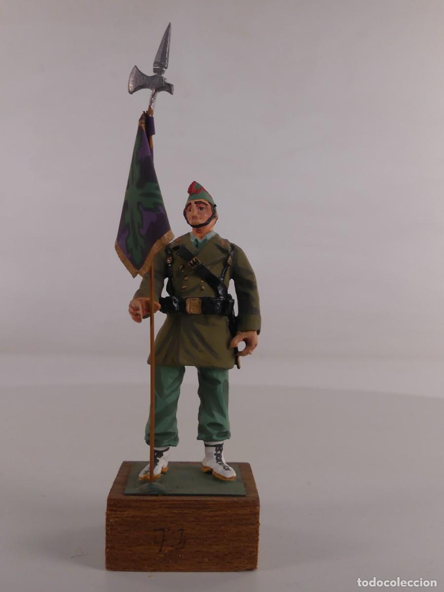 Old Toys: SOLDADITO DE PLOMO GUARDIA CIVIL CON BANDERA &ndash; OBJETO DE COLECCI&Oacute;N
