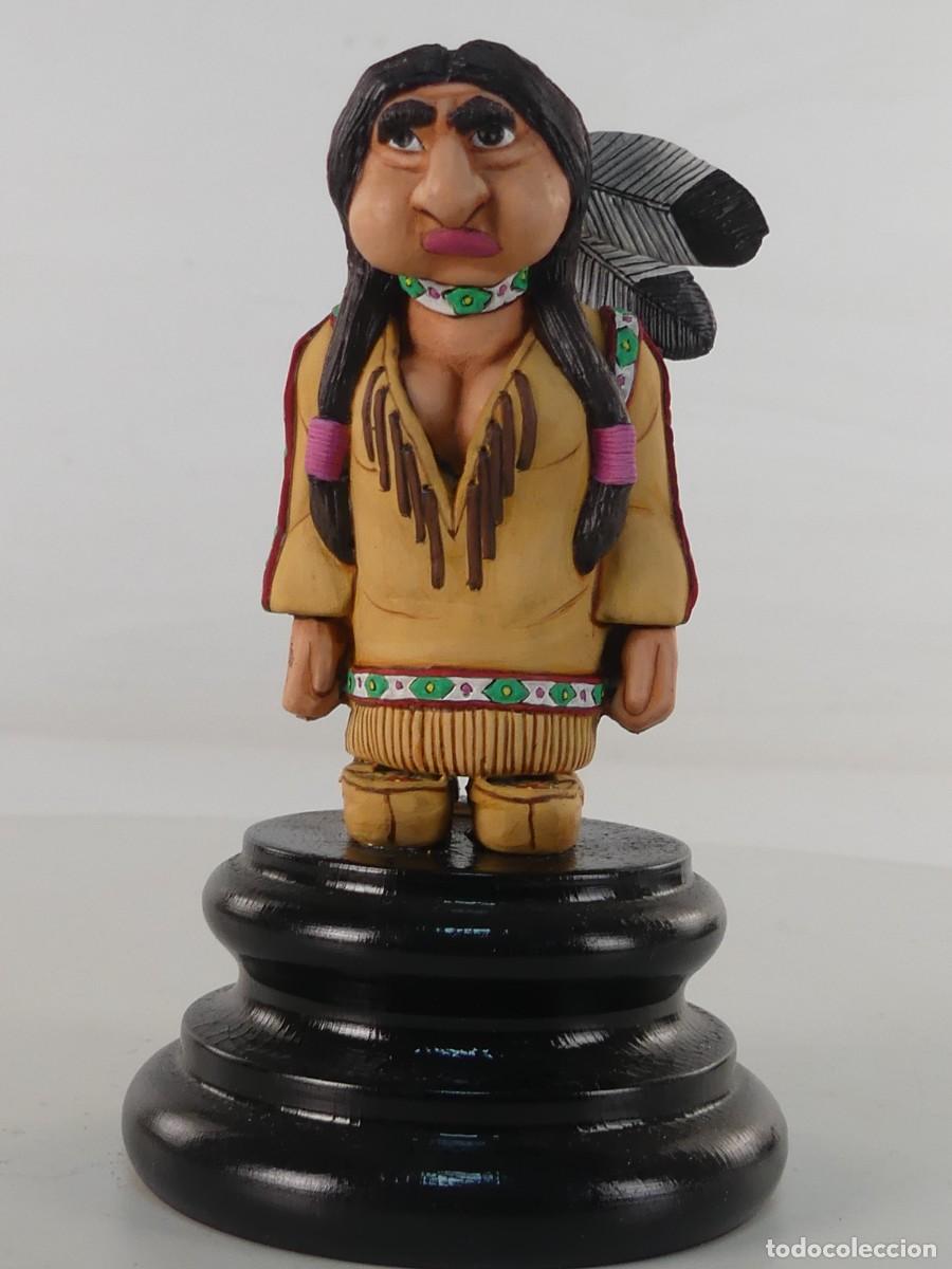 Jeux Anciens: INTERESANTE FIGURA DE PLOMO SOBRE PEANA DE MADERA