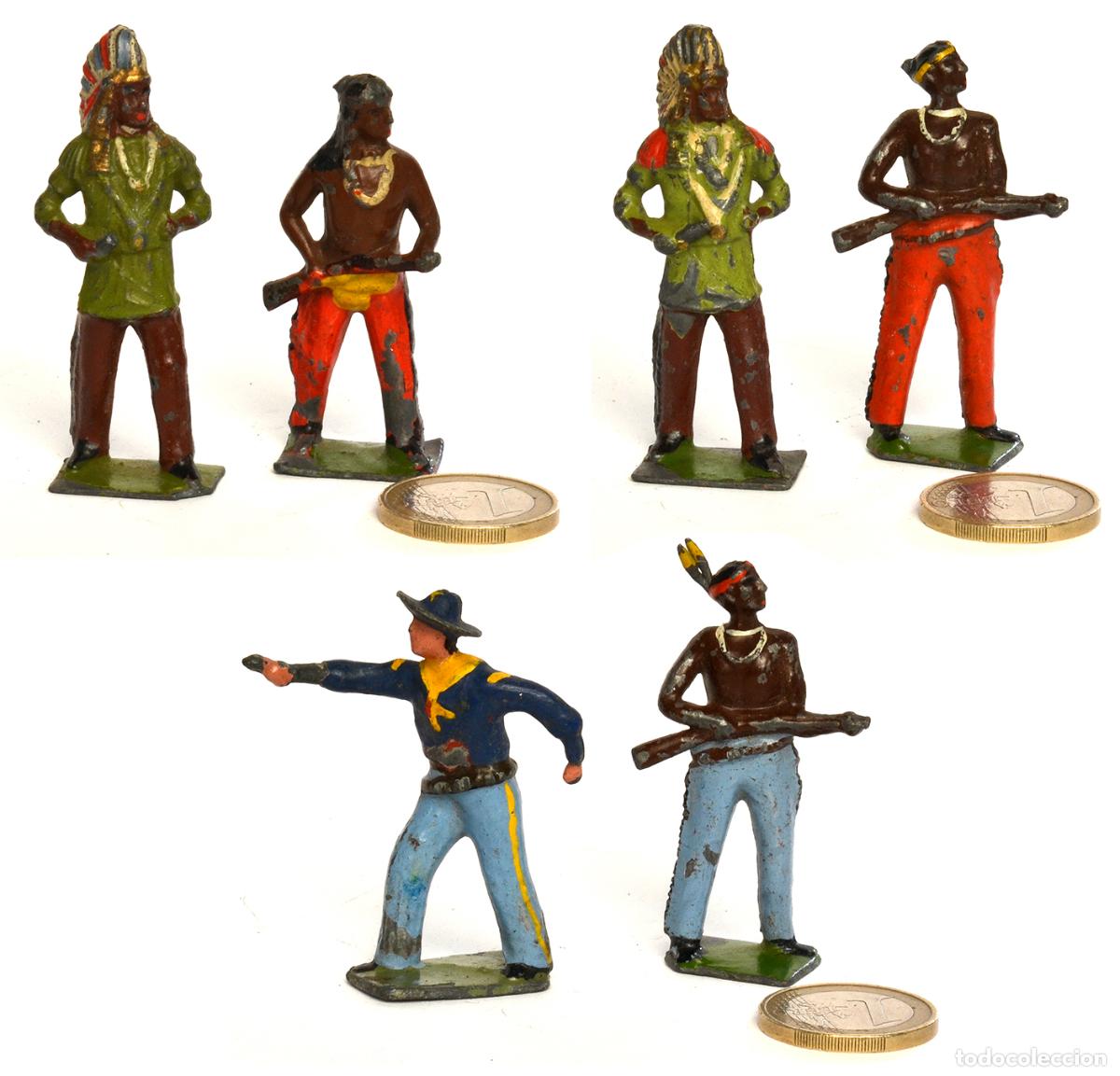 Juguetes Antiguos: LOTE DE 6 INDIOS Y COWBOY - MARCA BRITAINS - 1950,S - HOLLOWCAST - 54 mm - MADE IN ENGLAND