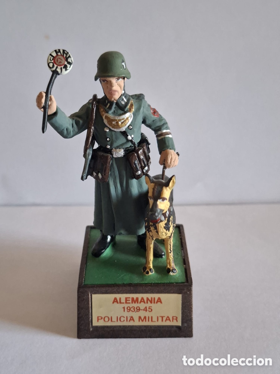Juguetes Antiguos: Soldado Alem&aacute;n SOLDAT 54MM Polic&iacute;a Militar Con perro