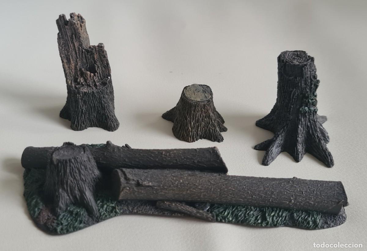 Altes Spielzeug: W. BRITAIN TACTICAL SCENES REF. 17910 FALLEN TREE AND STUMPS ACCESORY SET (NO KING & COUNTRY)