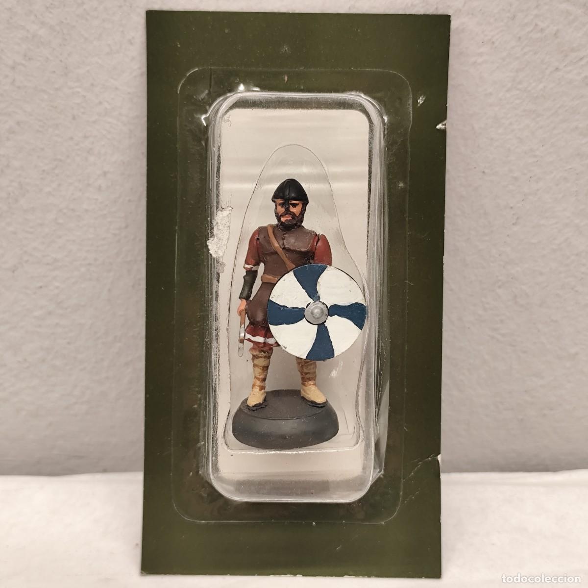 Juguetes Antiguos: SOLDADITO DE PLOMO - RBA EDITORES - ALMIRALL PALOU - JEFE VIKINGO ESCANDINAVO - 60 MM / 804