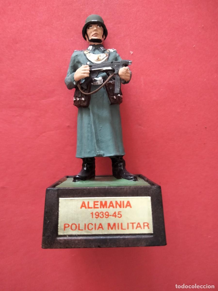 Juguetes Antiguos: Soldado de plomo Alemania 1939-45. Polic&iacute;a Militar, SOLDAT