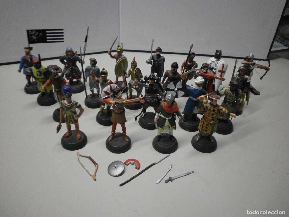 Jeux Anciens: lote de 22 soldados de plomo marca almirall palou
