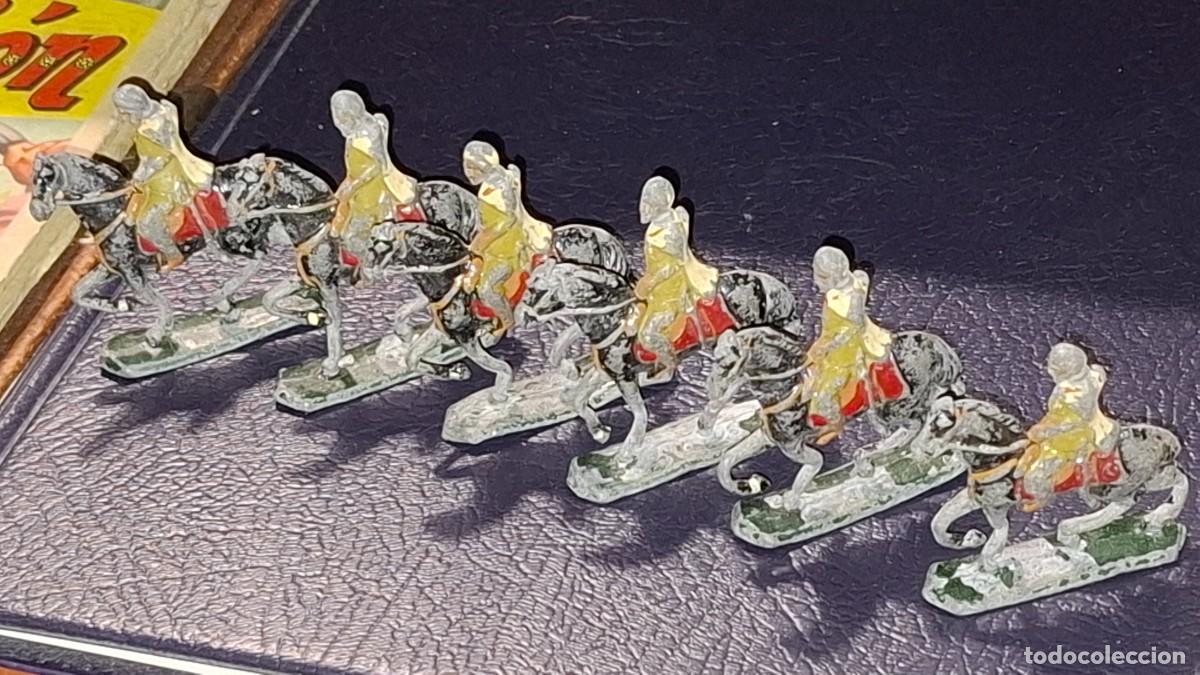 Juguetes antiguos: Saldados plomo. 6 jinetes caballos. Semiplano. Casanellas, Eulogio, Capell..?