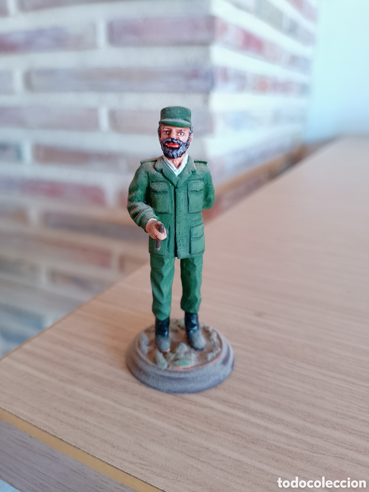 Juguetes antiguos: Figura de plomo pintado a mano Fidel Castro