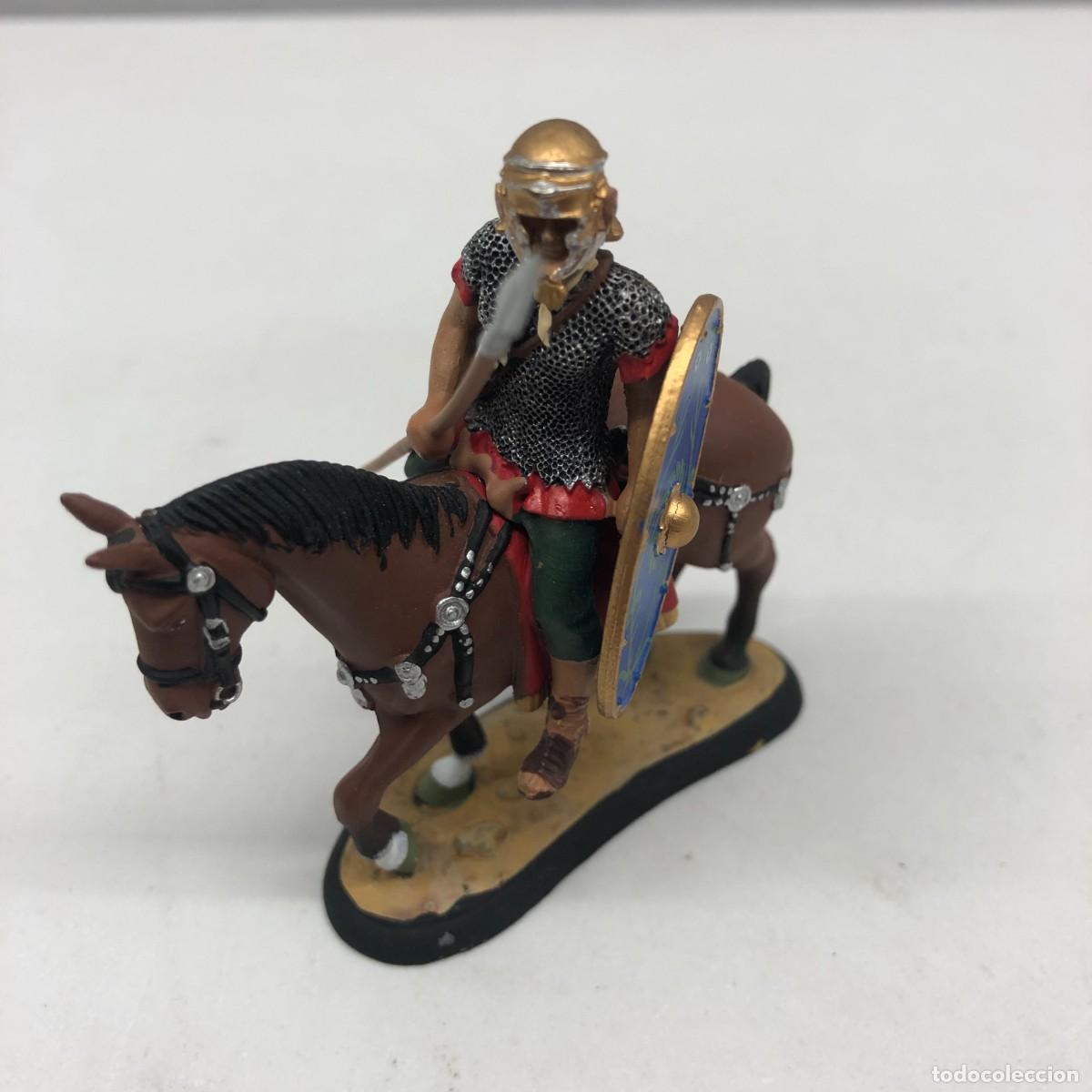 Juguetes antiguos: SOLDADITO DE PLOMO - SOLDADOS DE LA ANTIGUA ROMA - CABALLERIA ROMANA - 80 MM