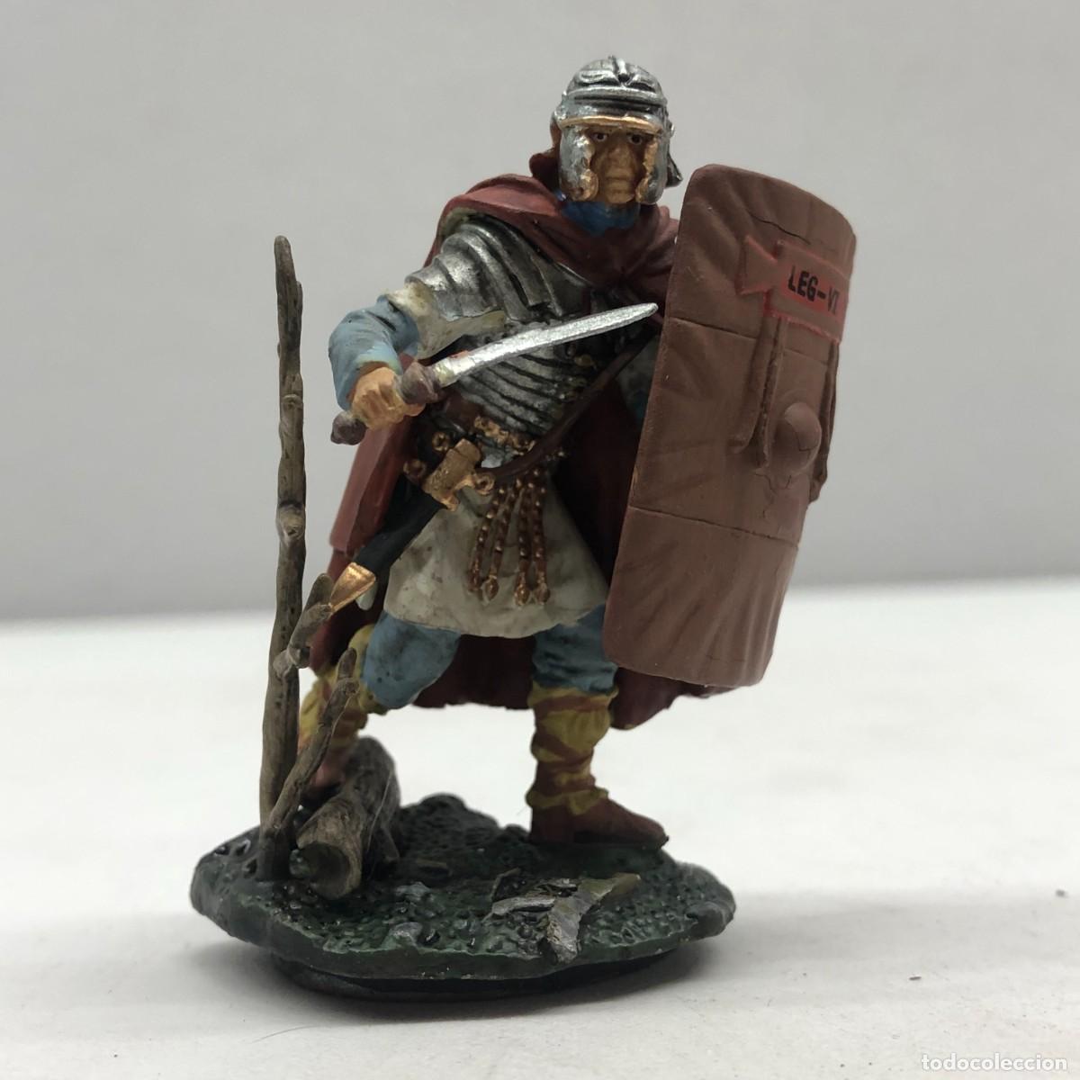 Juguetes antiguos: SOLDADITO DE PLOMO - ANDREA MINIATURES - SOLDADO ROMANO AVANZADO - SG-F66 - 65 MM