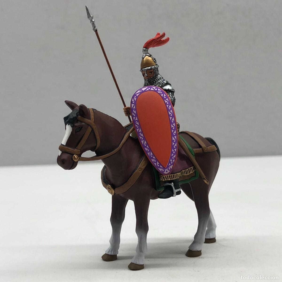Jogos Antigos: SOLDADITO DE PLOMO - CABALLERO BOYARDO RUSO SIGLO XIII - CABALLEROS DE LAS CRUZADAS - ALTAYA / 40