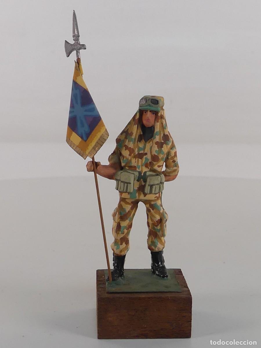 Giochi Antichi: SOLDADITO DE PLOMO CON BANDERA &ndash; OBJETO DE COLECCION