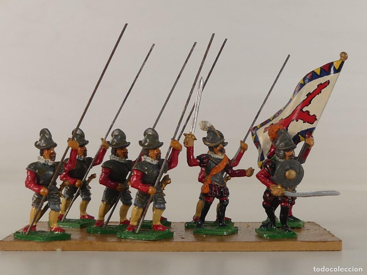 Jeux Anciens: DIORAMA SOLDADITOS DE PLOMO CON BANDERA CARLISTA