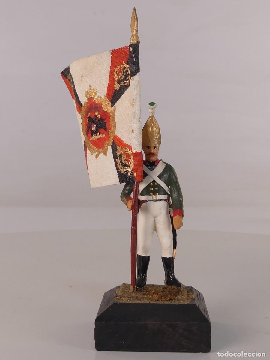 Jeux Anciens: SOLDADITO DE PLOMO CON BANDERA -OBJETO DE COLECCI&Oacute;N
