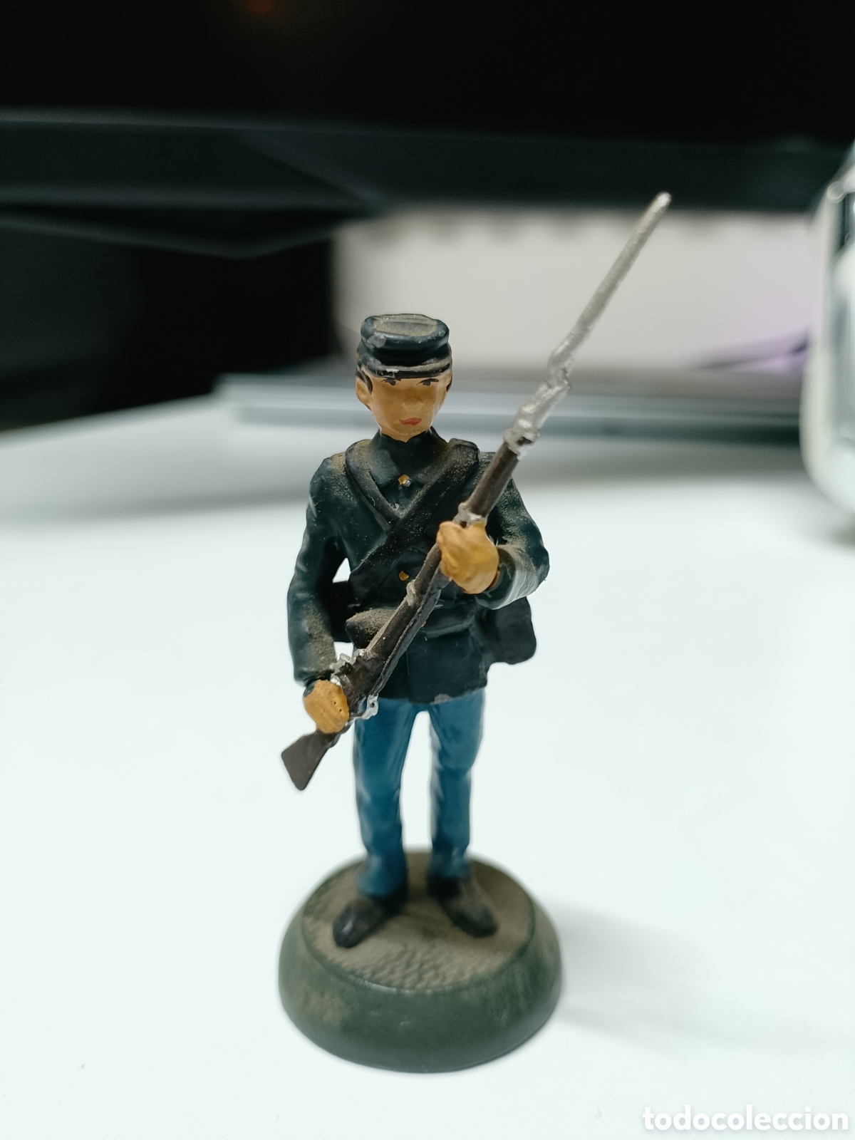 Juguetes antiguos: Soldadito soldado de infanter&iacute;a de la Guerra Civil Americana