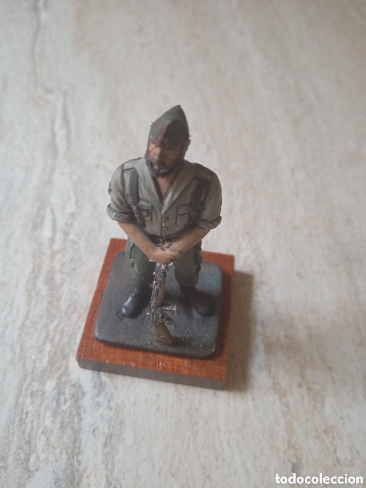 Juguetes antiguos: Soldado de plomo .Legionario.Guerra Civil Espa&ntilde;a.