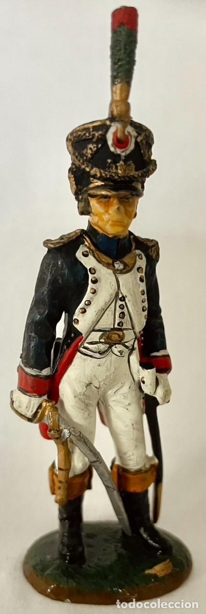Juguetes antiguos: OFICIAL DE FUSILEROS DE LA JOVEN GUARDIA. SOLDADOS DE LAS GUERRAS NAPOLE&Oacute;NICAS. DEL PRADO. 1:32.