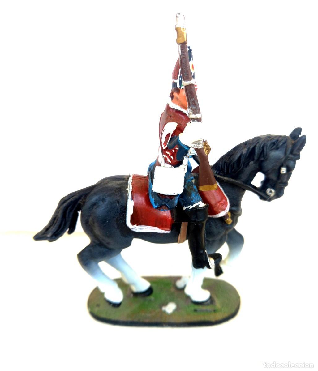 Juguetes antiguos: Figura de plomo ecuestre Caballero de Dragones