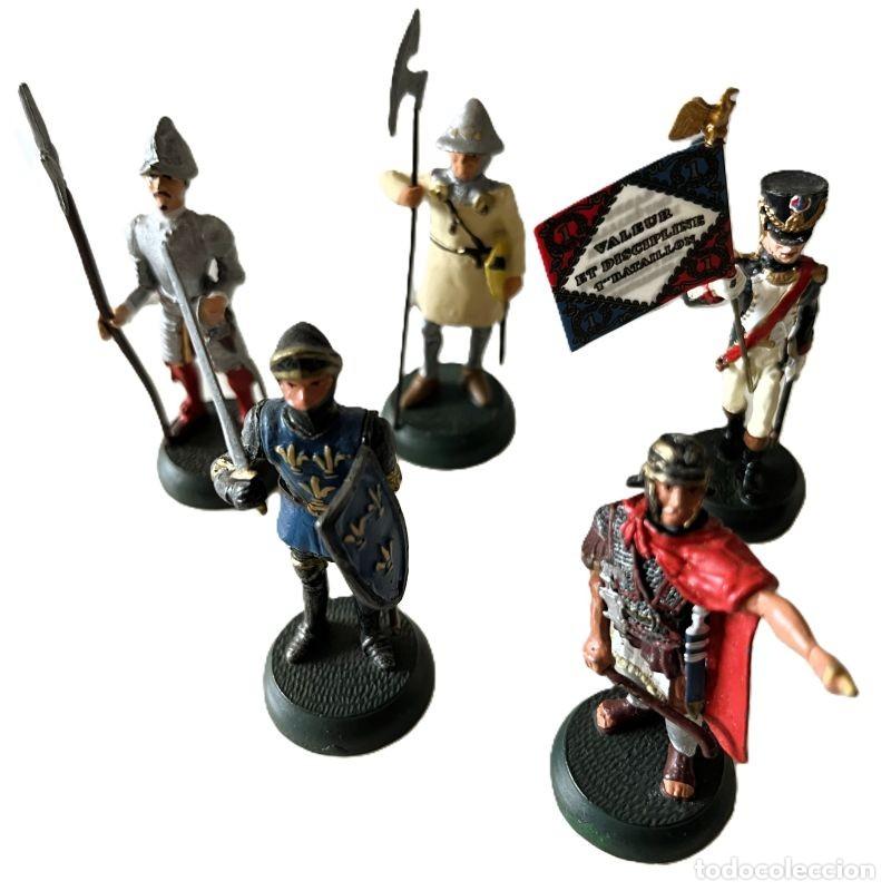Juguetes antiguos: Set de 5 Soldados Metal & Soul Conquistador, Centuri&oacute;n, Caballero Alem&aacute;n, Abanderado, Soldado Ingl&eacute;s