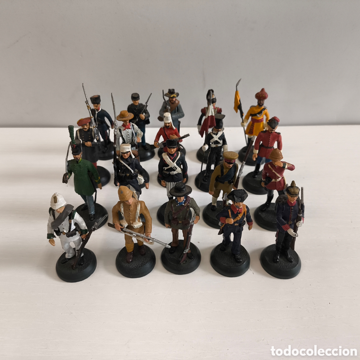 Juguetes antiguos: Soldados de plomo Guerras del siglo XIX de RBA