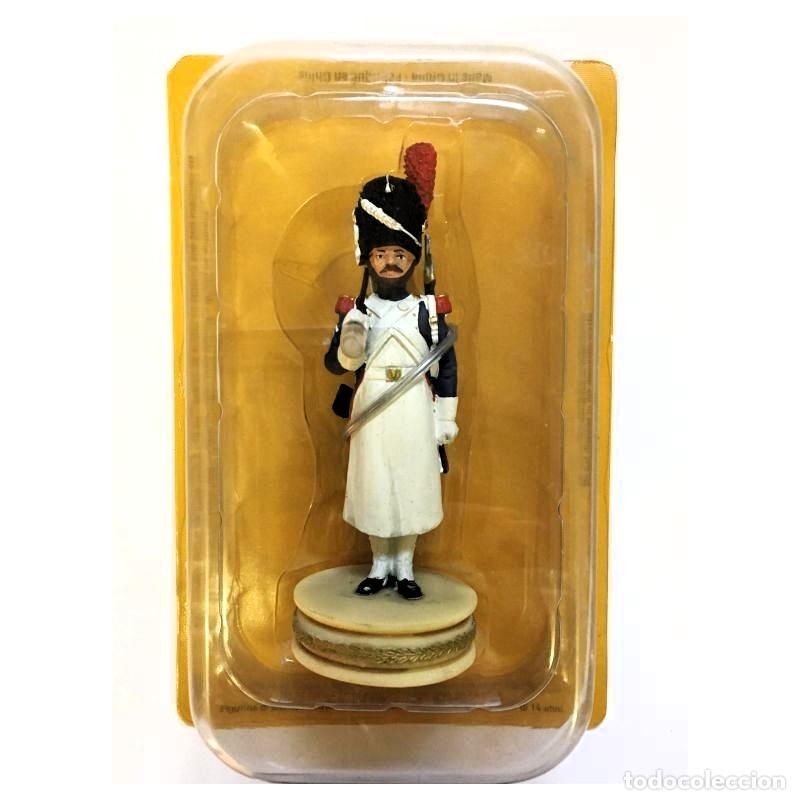 Juguetes antiguos: Ajedrez de Napole&oacute;n Altaya NAC009. ZAPADOR DE INFANTER&Iacute;A DE L&Iacute;NEA. Pe&oacute;n blanco. En bl&iacute;ster