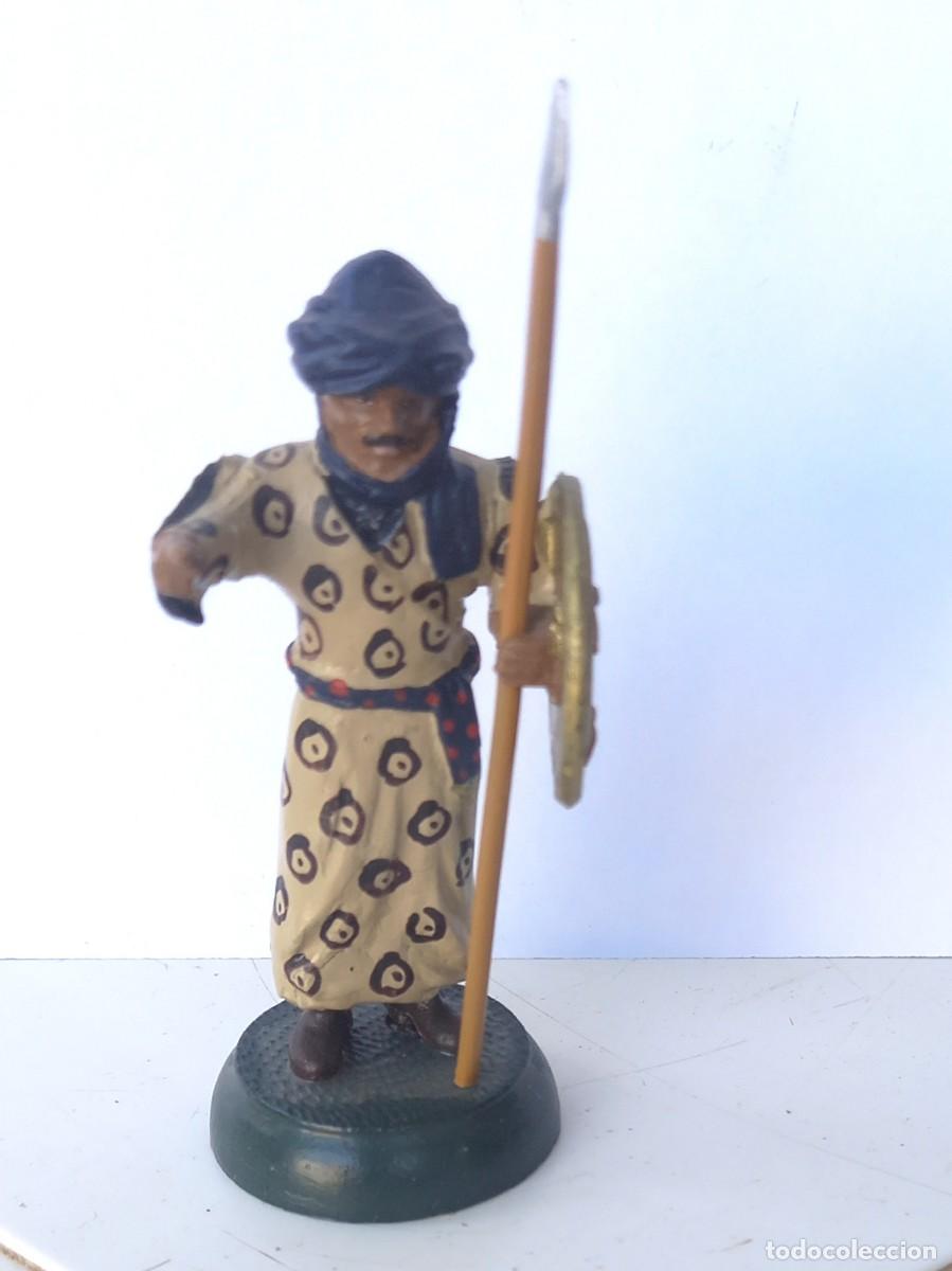 Juguetes antiguos: Figura de plomo de un Guerrero Arabe o Berebere-Almirall Palou ref.3/012
