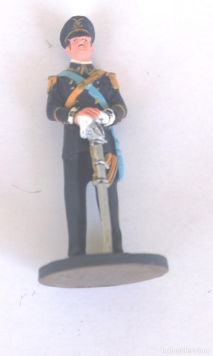 Juguetes antiguos: Figura de plomo de un Oficial Alpinista Italiano con uniforme de gala, delPrado