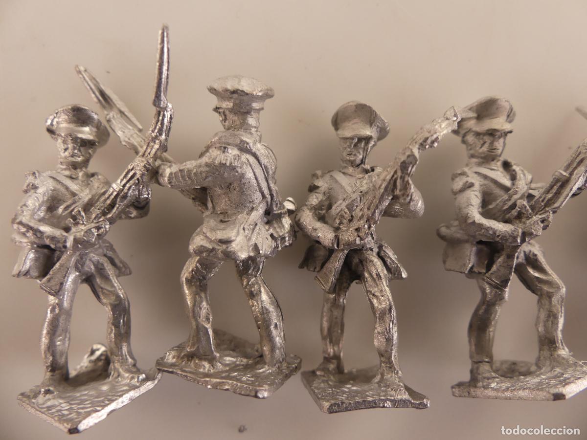 Juguetes antiguos: FIGURAS DE PLOMO SIN PINTAR
