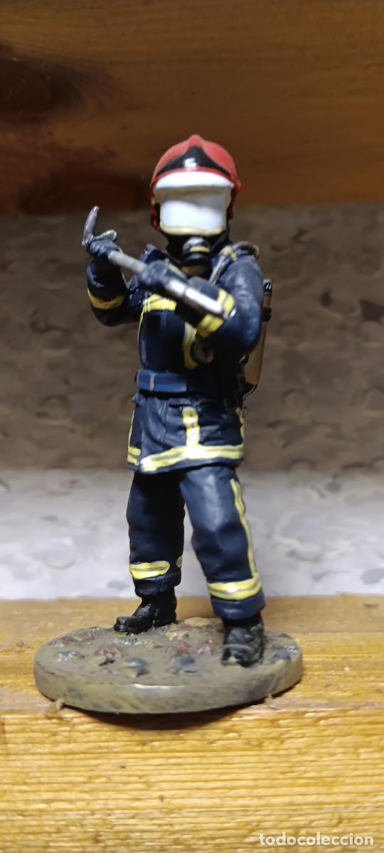 Old Toys: YVELINES FR. 2004 BOMBEROS DEL MUNDO DEL PRADO DELPRADO