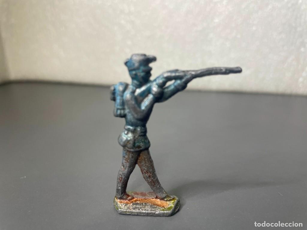 Juguetes antiguos: Soldado Plomo 50mm - Casanellas (Schneider)