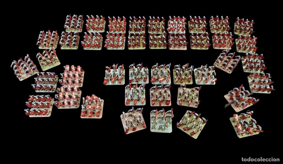 Juguetes antiguos: GRAN LOTE DE SOLDADOS DE PLOMO. LEGIONARIOS ROMANOS. 25 MM. PINTADOS A MANO. SIGLO XX.