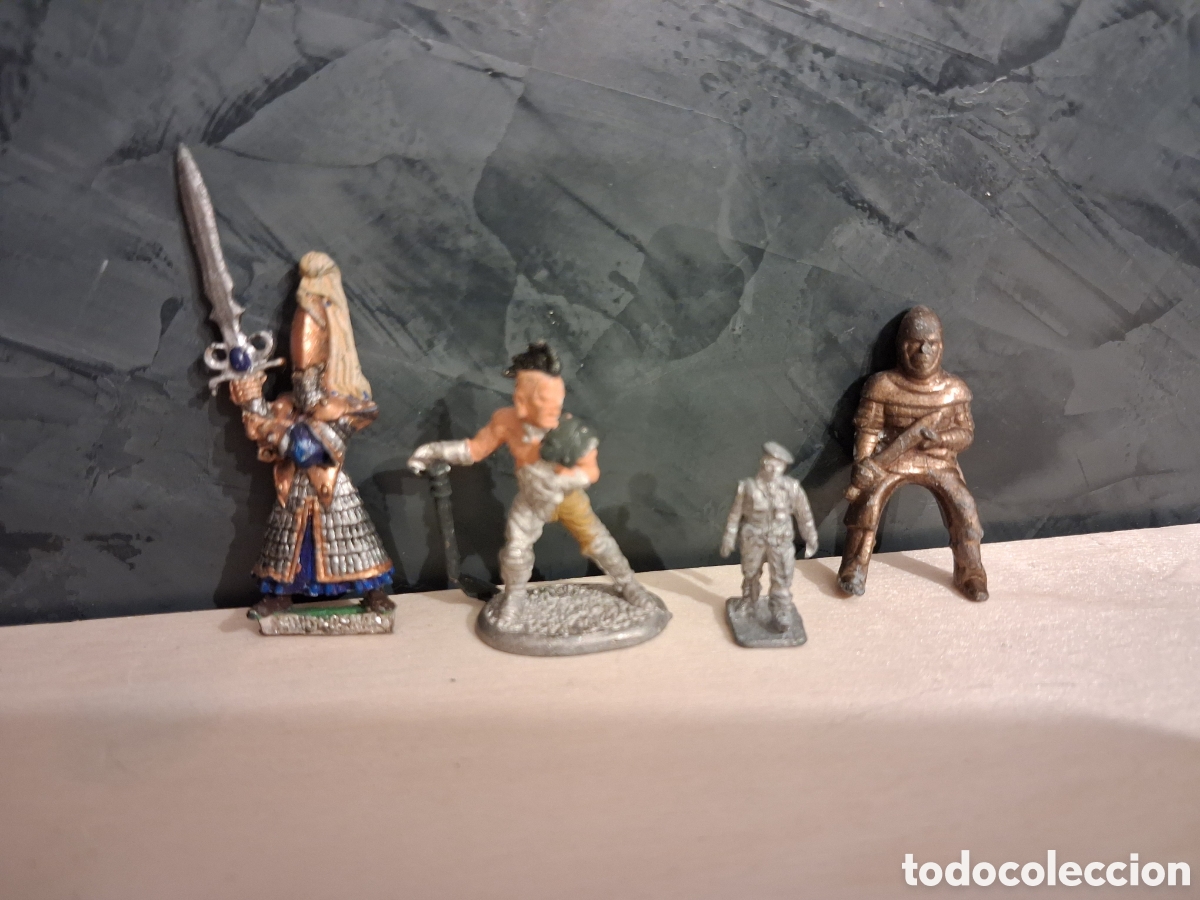 Jogos Antigos: LOTE DE 4 FIGURAS PLOMO