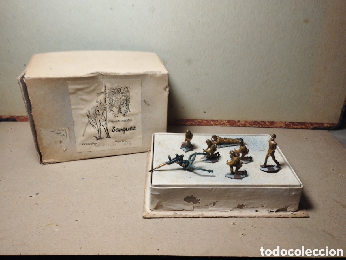 Juguetes antiguos: Soldados de plomo Sanquez 30 mm caj&oacute;n de arena