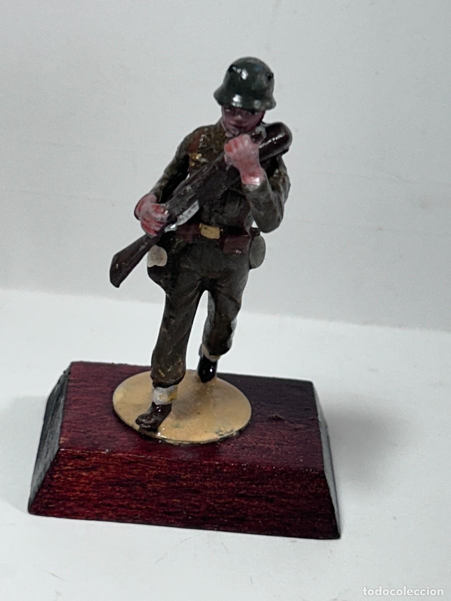 Juguetes antiguos: SOLDADO REPULICANO SOLDADO DE PLOMO DE ALYMER 804/3