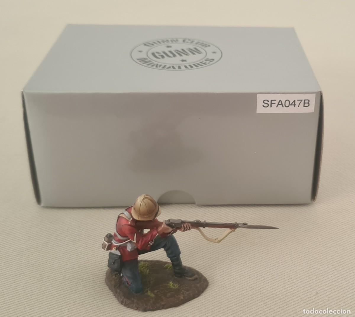Juguetes antiguos: THOMAS GUNN ZULU WAR REF. SFA047B KNEELING FIRING LANCE CORPORAL 24th FOOT (RETIRED)